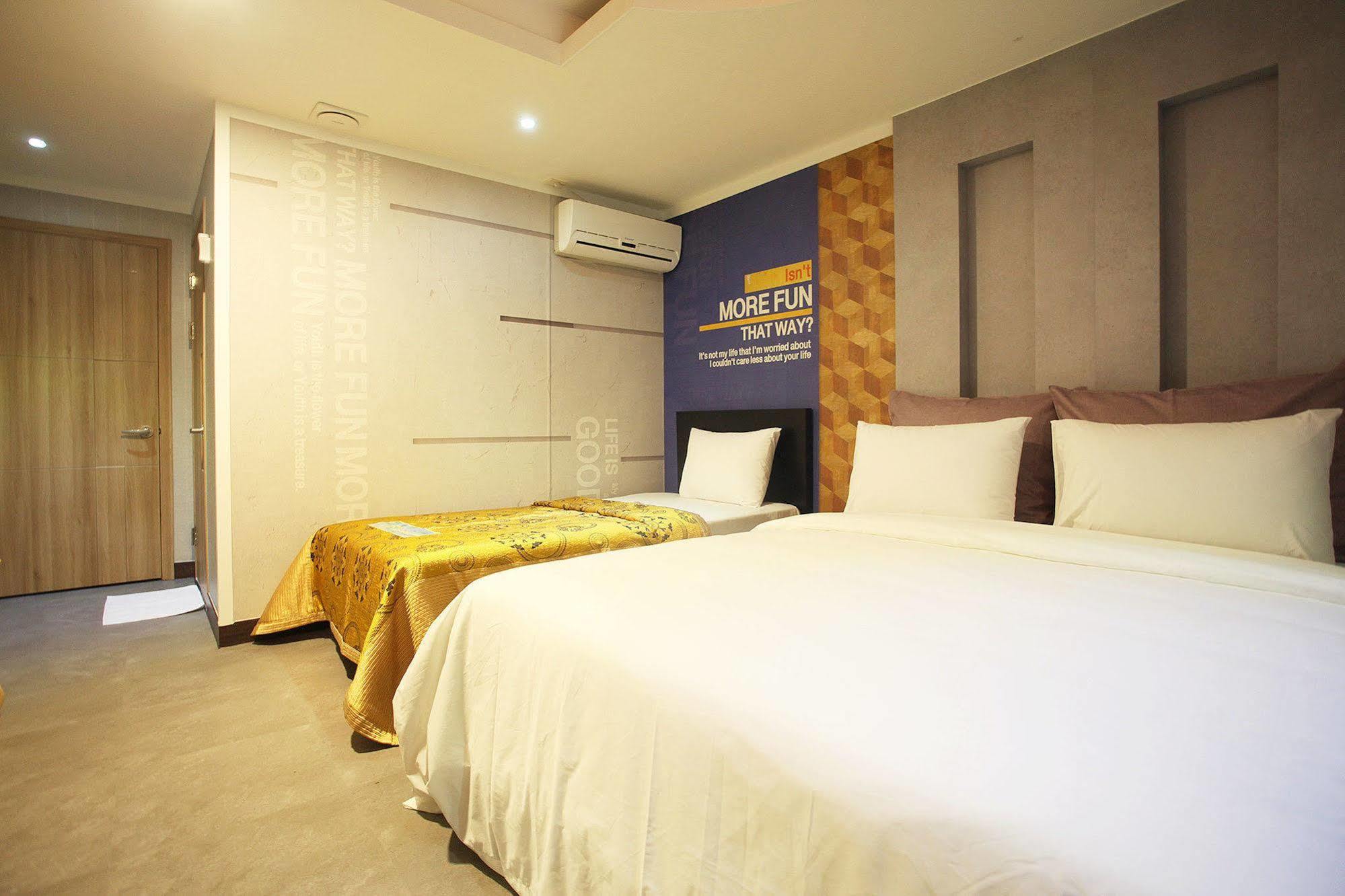 Luxe Hotel Paju Buitenkant foto